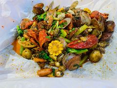 波士顿龙虾荟萃-七鲜超市(万向城店)