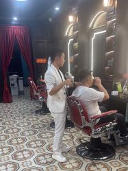 -豪帅男士理容馆