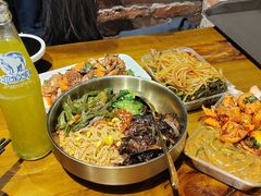 -聚合鑫东北熏酱熟食麻辣面(长阳店)