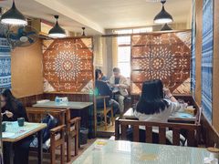 -蜗牛小馆醉乡民谣云南菜(惠新西里店)