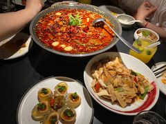 -麻六记(凤凰汇店)