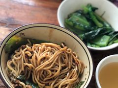-素椒杂酱面(油篓街店)