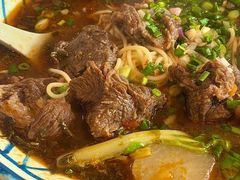 原汁红烧牛肉面-大三元台湾鲁肉饭(沙井新桥店)