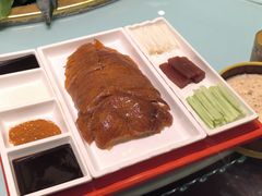 -王府井酒店(金桥港湾店)