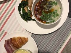 -西双版纳融创皇冠假日度假酒店