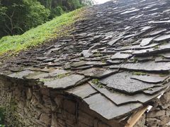 -高荡千年布依古寨旅游景区