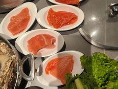 -黑金·寻焰自助百汇·烤肉·火锅(中街店)