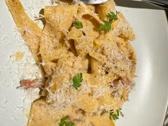 -LESCEDARS Brasserie Bistro香柏树
