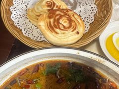 -蔼若春.传承三十年云南菜(金碧公园店)
