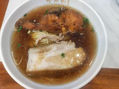 -老西白点心店