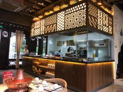 大堂-东门口涮肉·砂锅·烤串(老门东店)