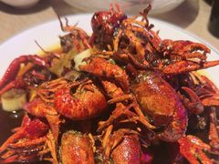 经典油焖龙虾-红盔甲·小龙虾(车公庙店)