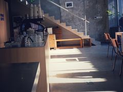 -VOYAGE COFFEE 咖啡烘焙工坊店(798艺术区店)
