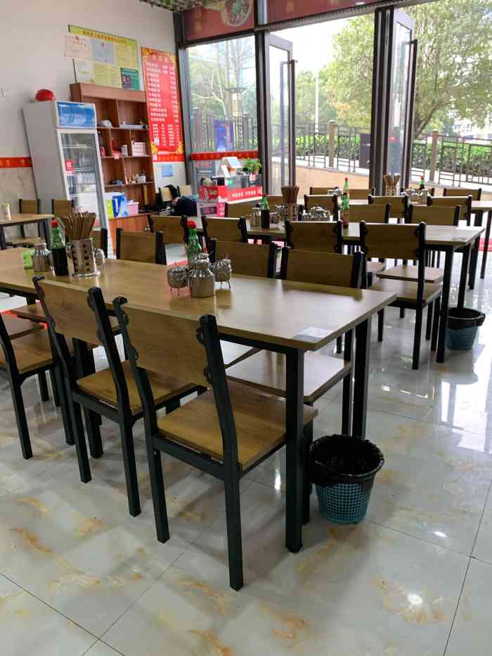 万家福肠旺面(青云路店)-"[薄荷]环境:简单干净[强] [服务铃].