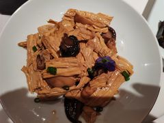 菌菇焖腐竹-北平楼·烤鸭·北京菜(牡丹园店)