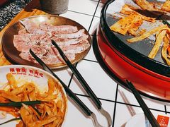 -么肆烤肉·中式自助·烤肉大排档(街道口季佳PAI店)