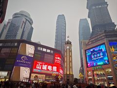 -人民解放纪念碑
