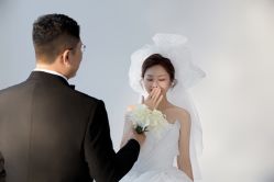 -蒙太奇婚纱摄影(万达店)
