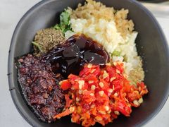 -屋头串串(龙潭寺店)