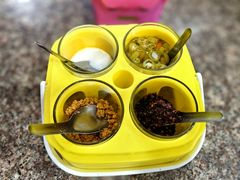 -榮泰米粉湯(Left Shop)