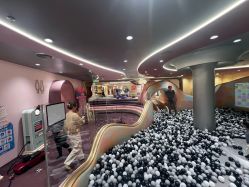 点击看大图 -奈尔宝·国风主题儿童乐园·亲子餐厅(豫园商城店)