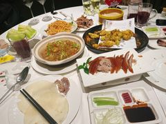 -贝勒爷·酥不腻烤鸭