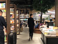 -覔书店(壹方城店)