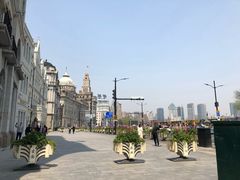 -Dior迪奥(上海世茂广场店)