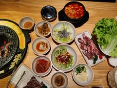 -喜来稀肉(北外滩白玉兰广场店)