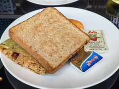 -唐拉雅秀酒店-西锦汇空中BBQ·思创餐厅