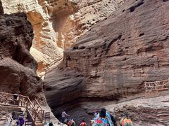 -天山神秘大峡谷