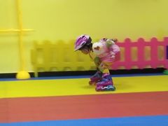 -米高轮滑·自由式轮滑·速桩·滑板(锦辉店)