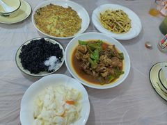 -天乐农家鱼头王(天目湖店)