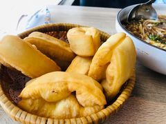 小油条配酸辣汤-味莊·青岛菜(云霄路店)