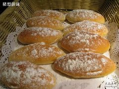 小餐包-岷山饭店-芝芝自助餐厅