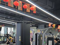 -超鹿运动(五四路恒力城店)