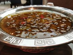 -有红鸡毛店·川菜(建设路店)