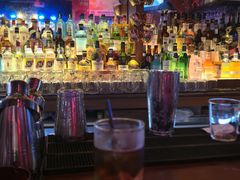 -鲨鱼美式餐厅酒吧Sharky