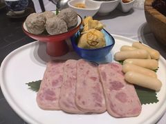 -红鼎豆捞·非遗鲍皇汤火锅(宝丰路店)