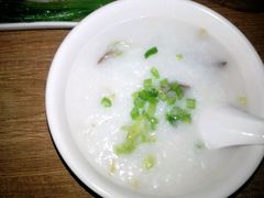 -广东小美食(果戈里大街店)
