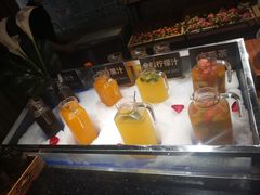 调制饮品-领鲜活海鲜榴莲自助火锅(东门店)