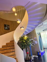 -比华利美容医院