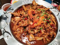 牛蛙煲-胖哥俩肉蟹煲(湖滨银泰in77店)