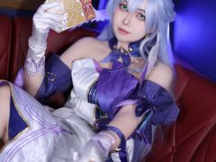 -米游妙妙屋cosplay换装自拍摄影体验馆