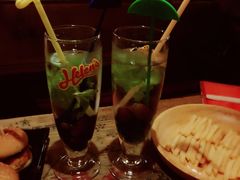 -Helens海伦司小酒馆(津湾广场店)