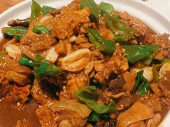 -泉畔人家·老济南经典鲁菜(大明湖店)