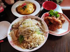 拉面-拉面莊夢語＆中华料理八椿