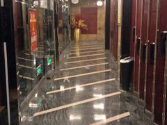 -麦克疯KTV(花园店)