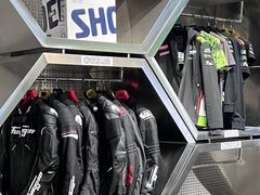 -川崎北京金崎(奥运村店)