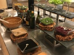 自助取餐区-北京王府井希尔顿酒店·万斯阁西餐厅